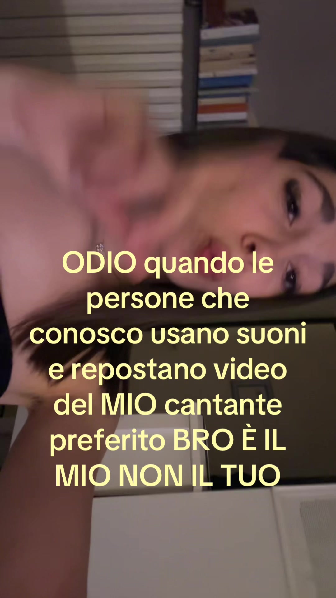 @melaverde____