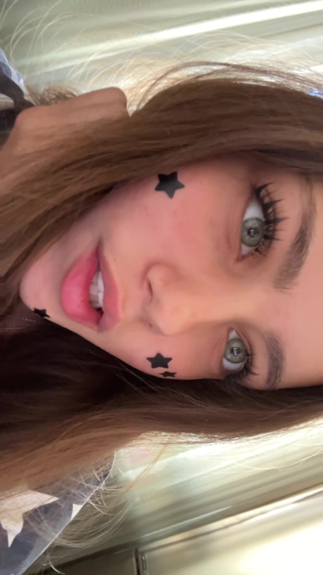 @arishka1_11