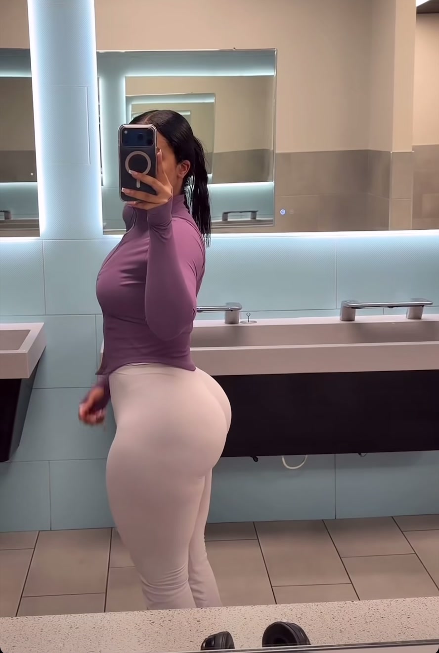 @Ilovebeautifulwomen