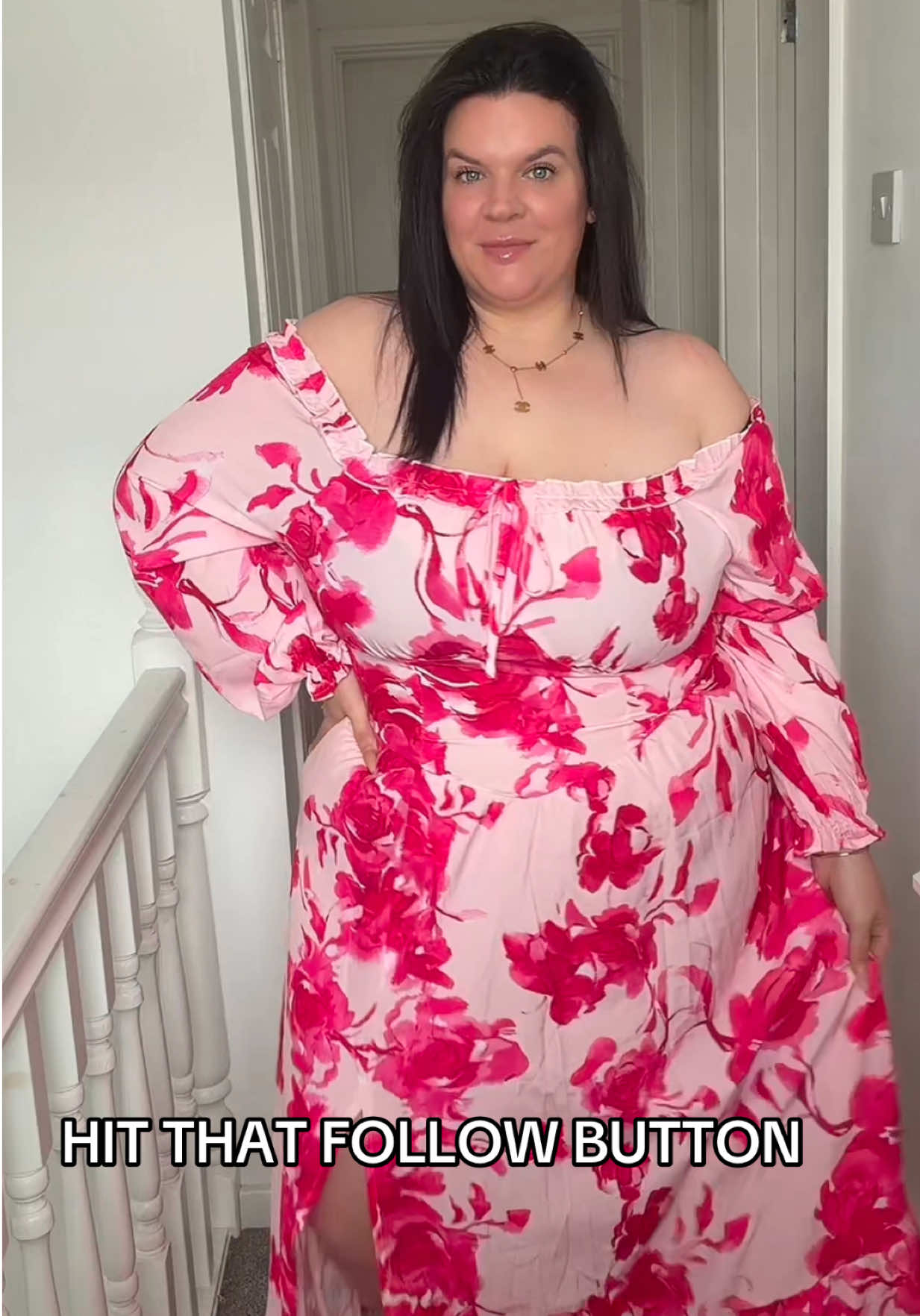 @curvycloset