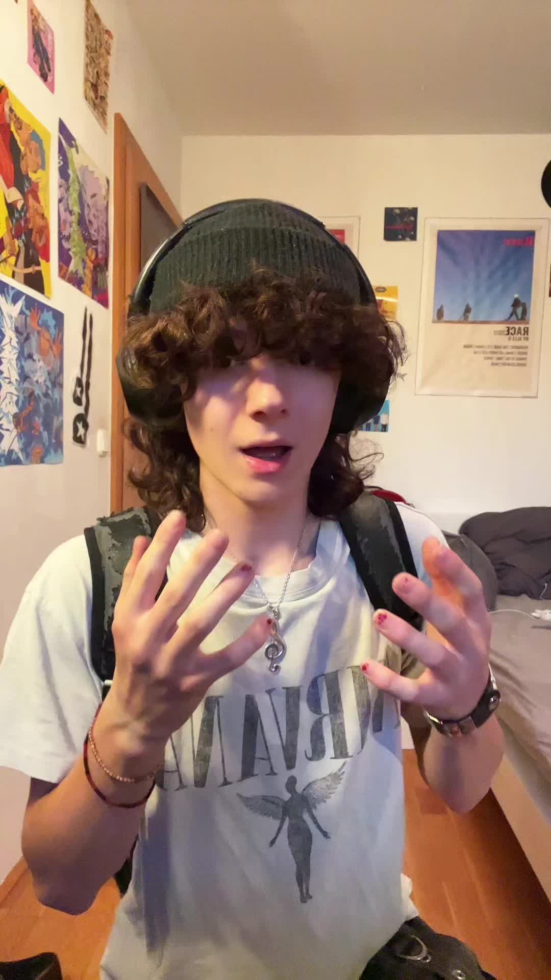 @Pol