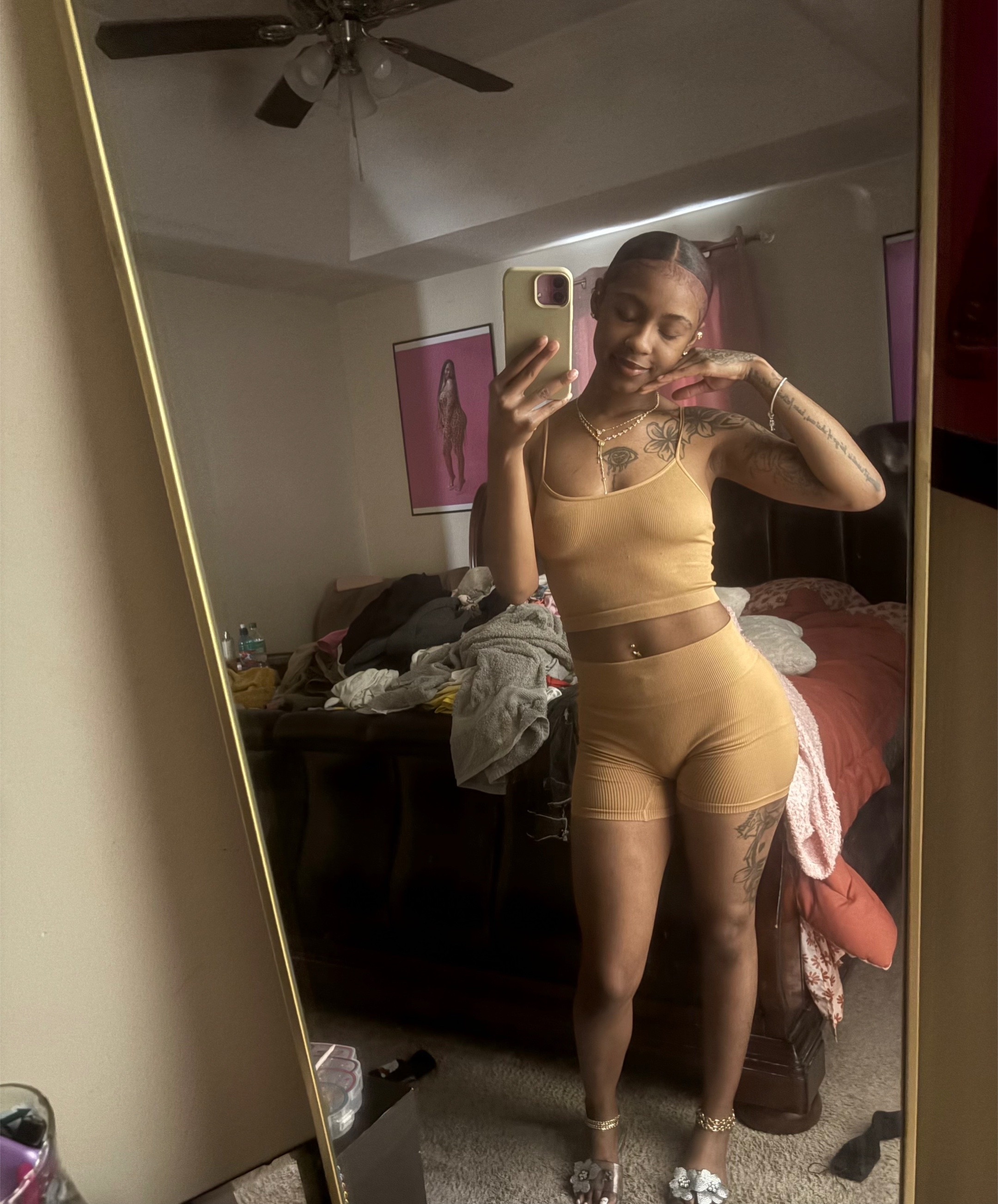 @taewayylilsister