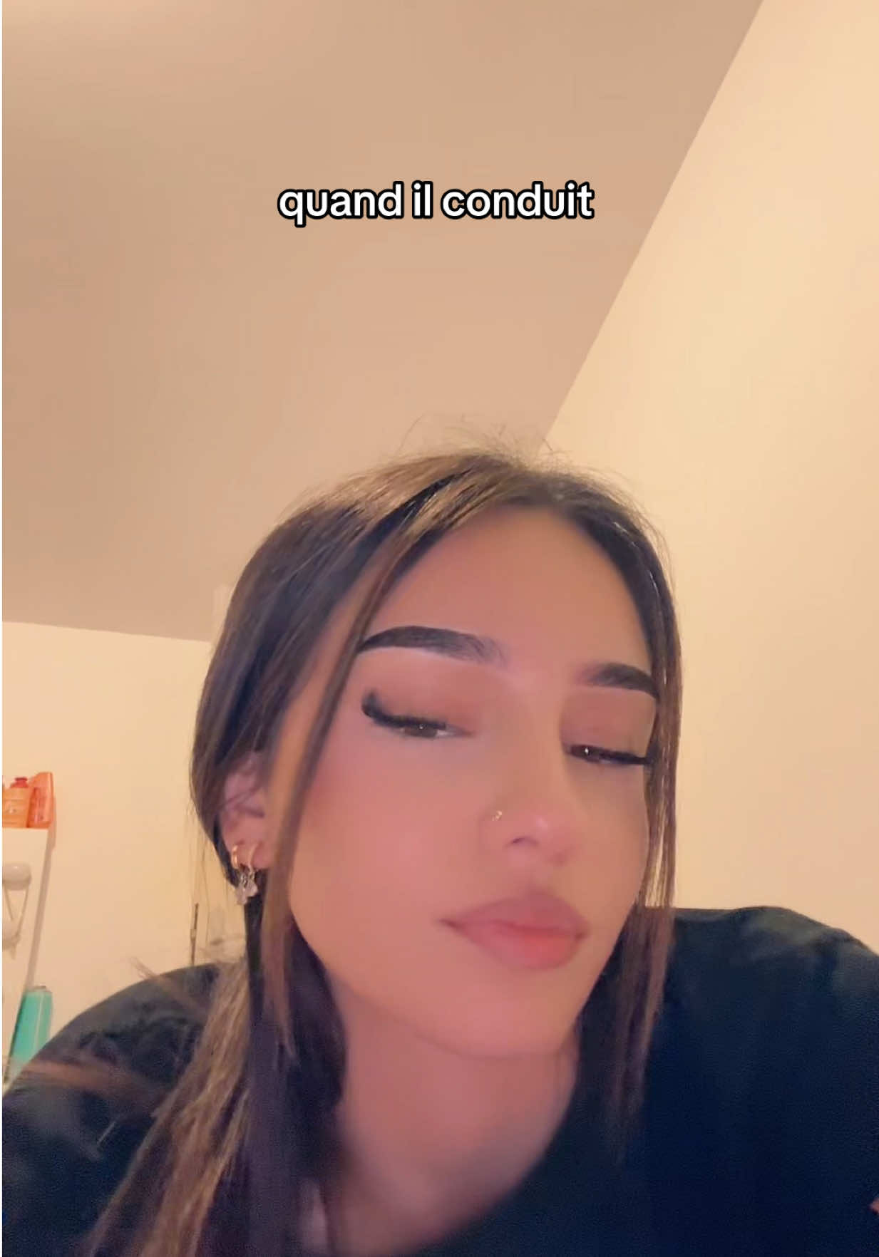 @y