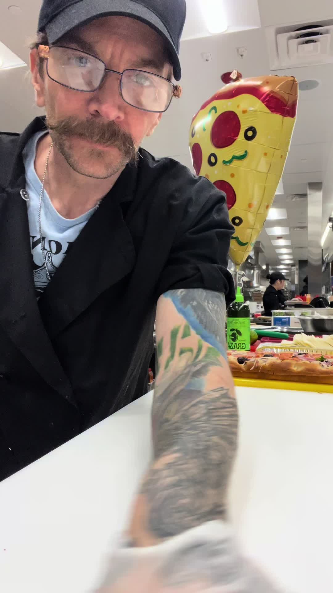 @PizzaDom