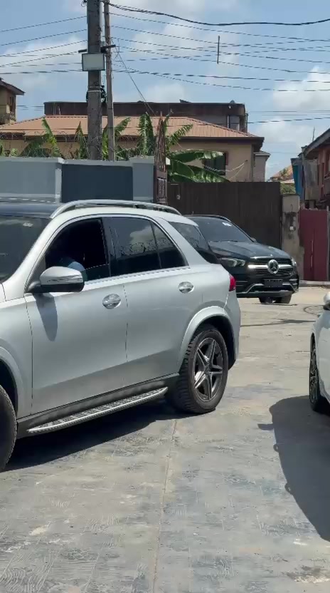 @RealVentureAutos