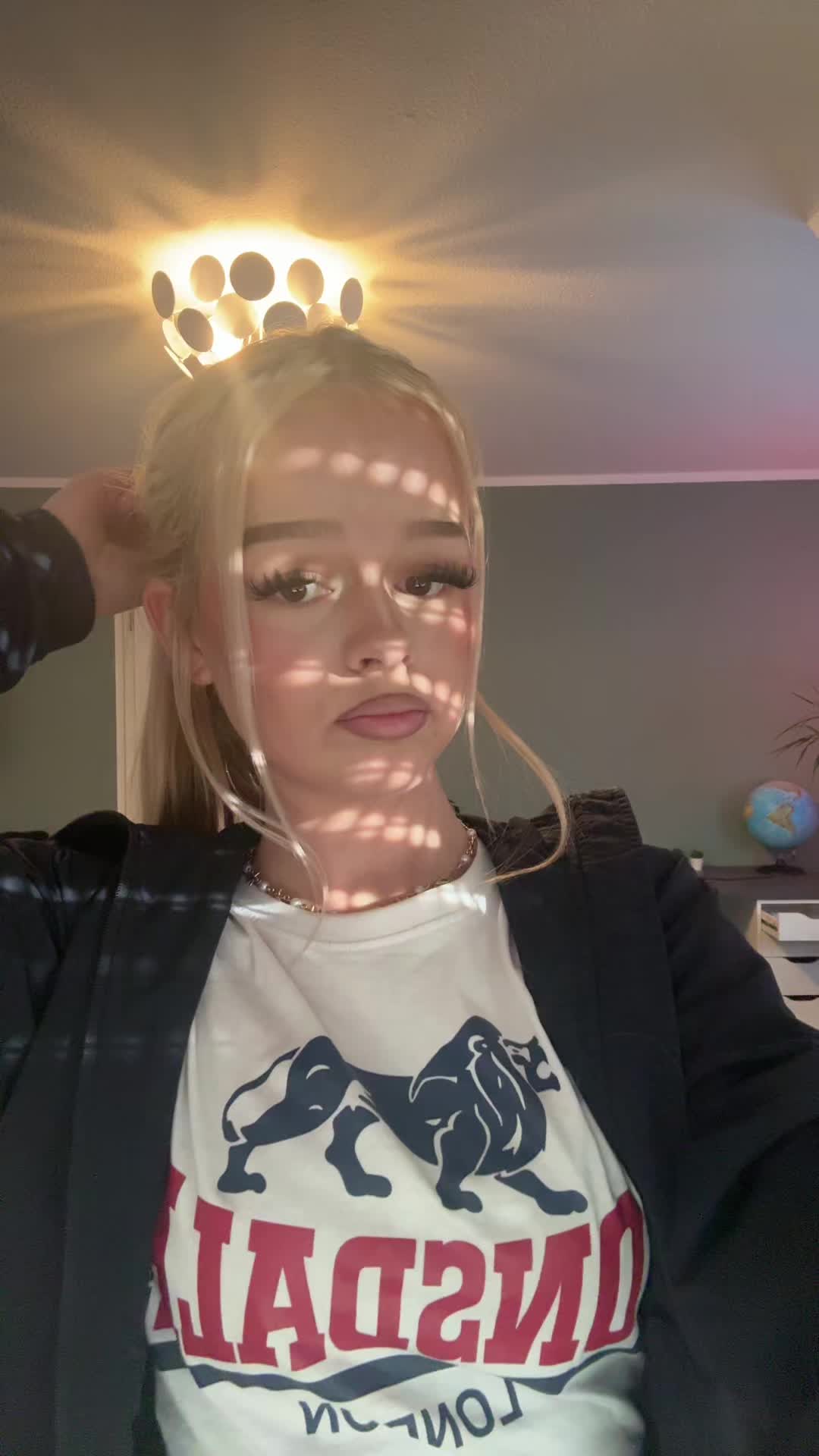 @𝓝𝓮𝓮𝓵𝓮