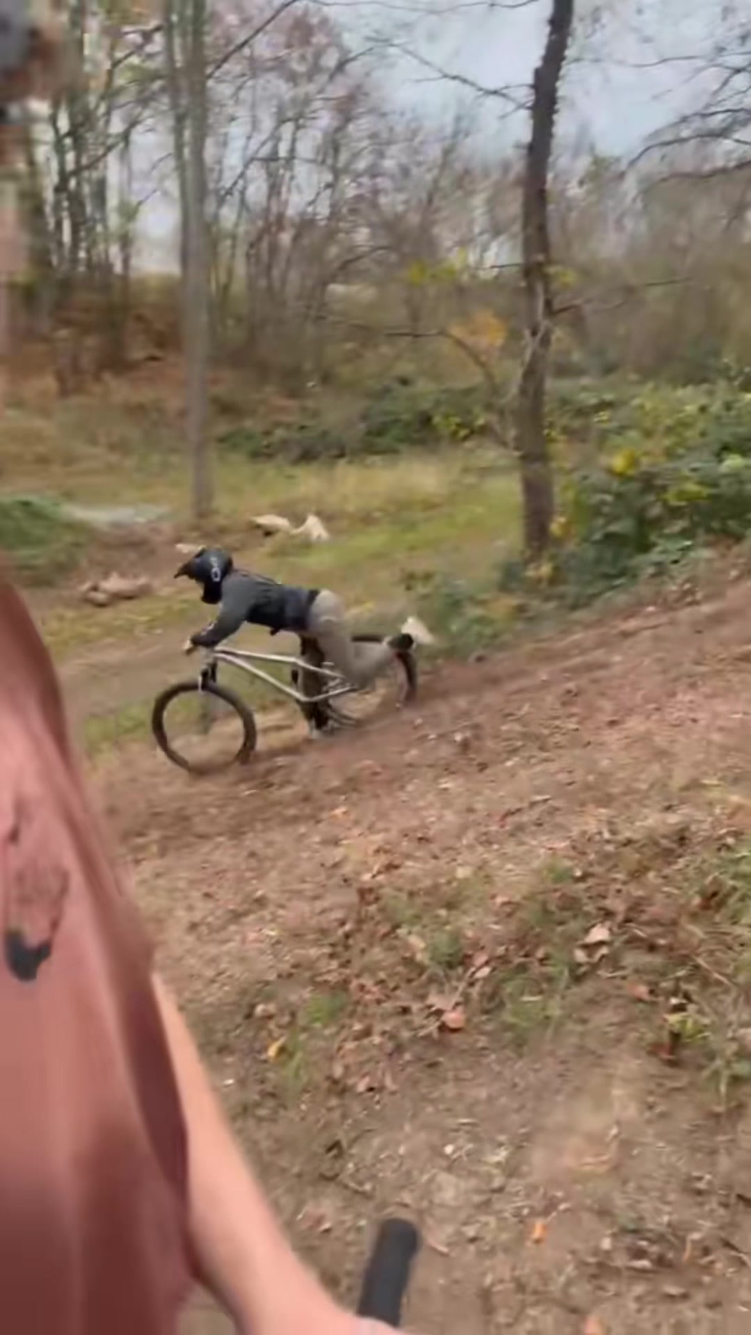@Johnnyschmidt_mtb