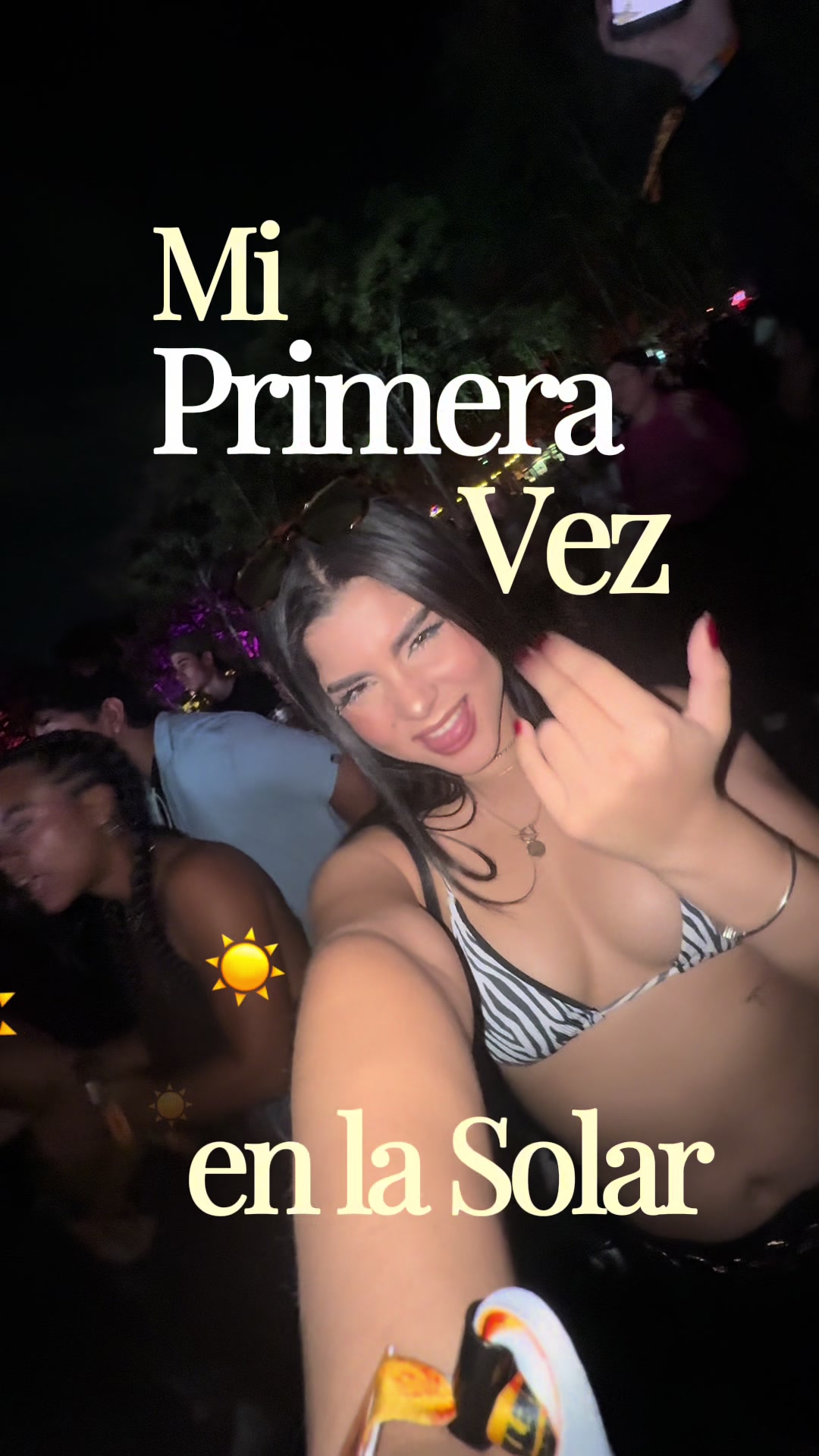 @stephieeortez
