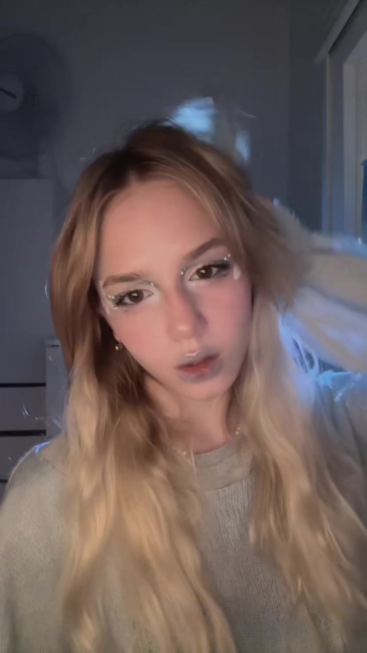 @Каромелька