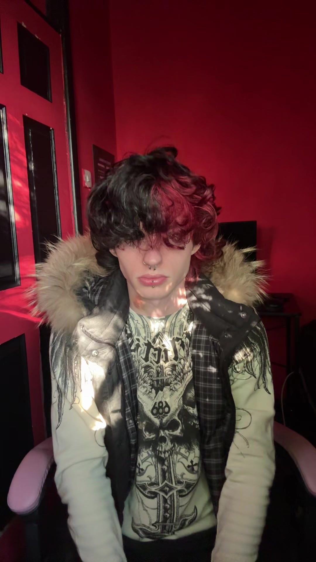 @🧟&zwj;♂️