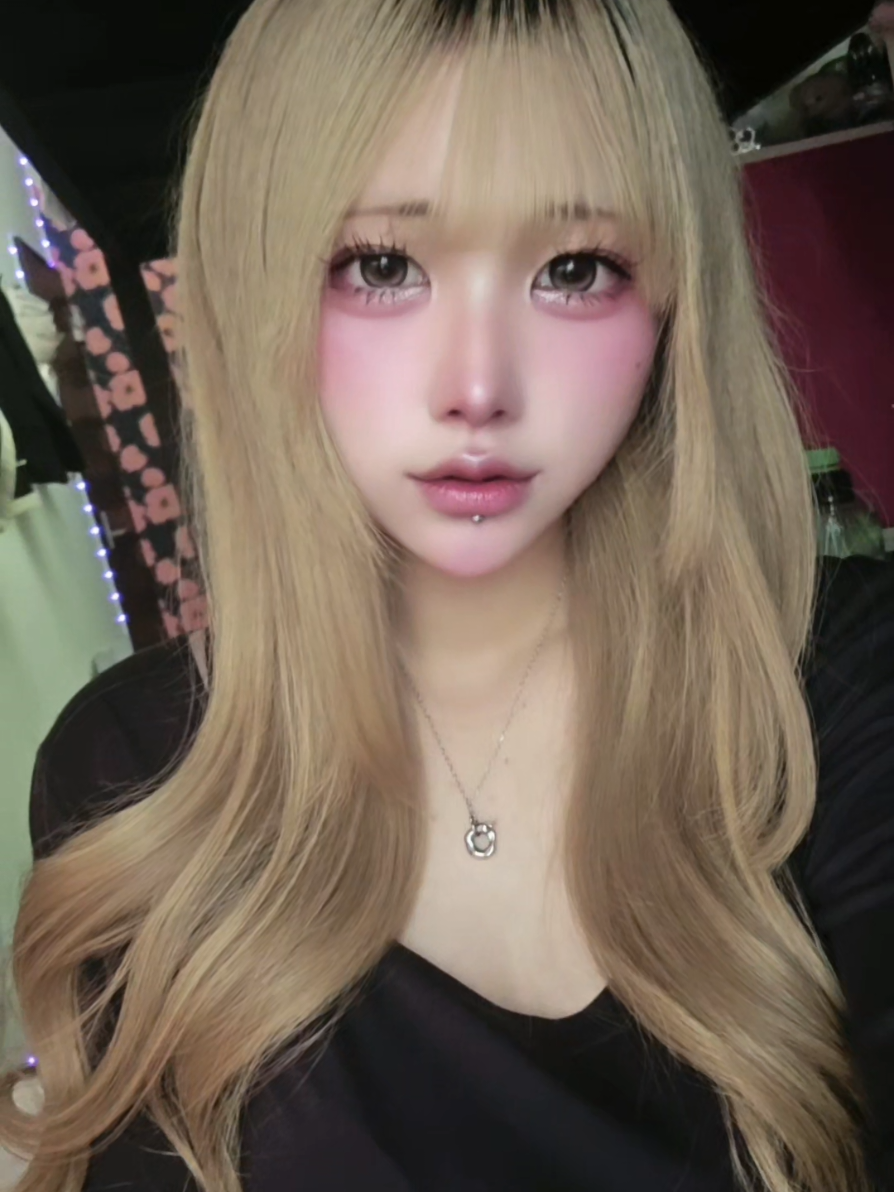 @みさ