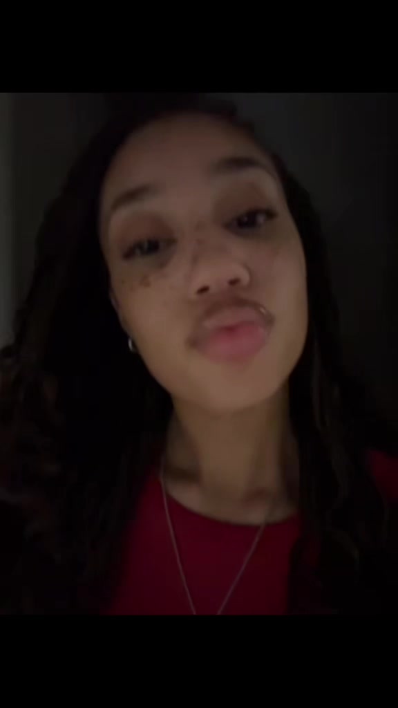@🧟&zwj;♀️
