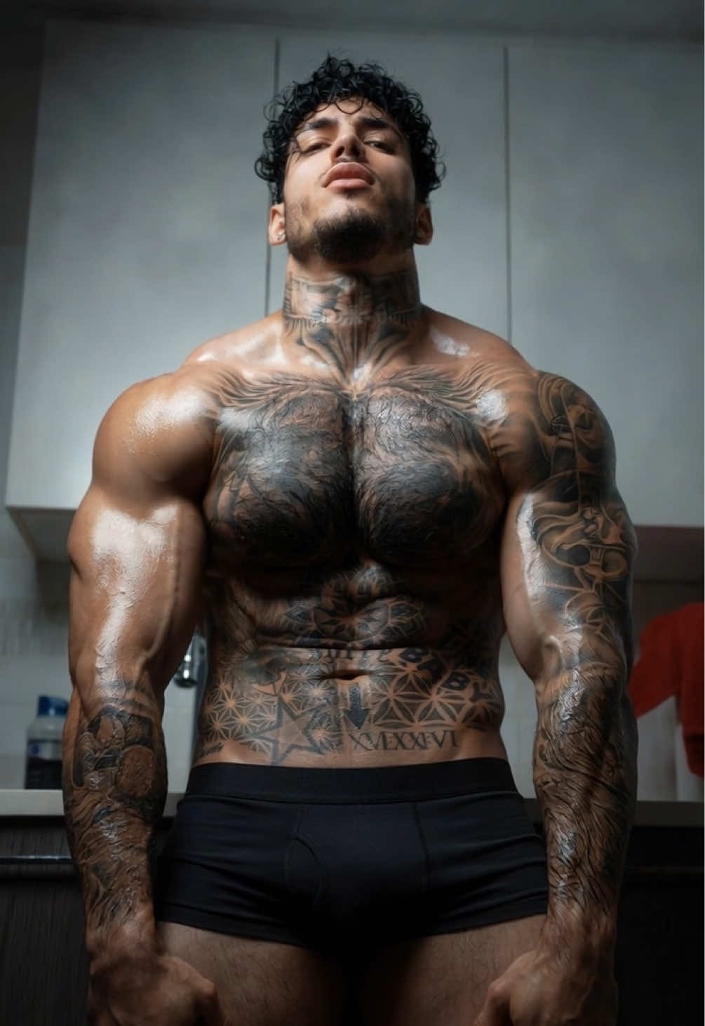 @YourDailyHotDudes