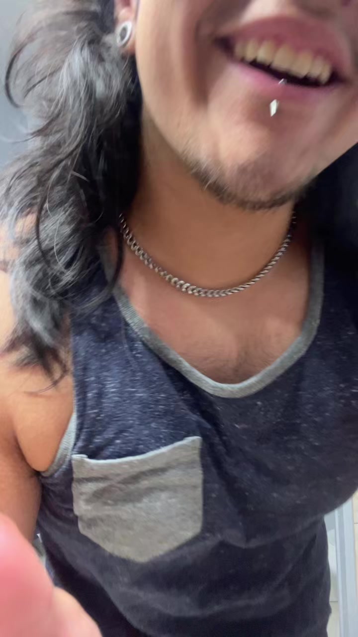@Akuma