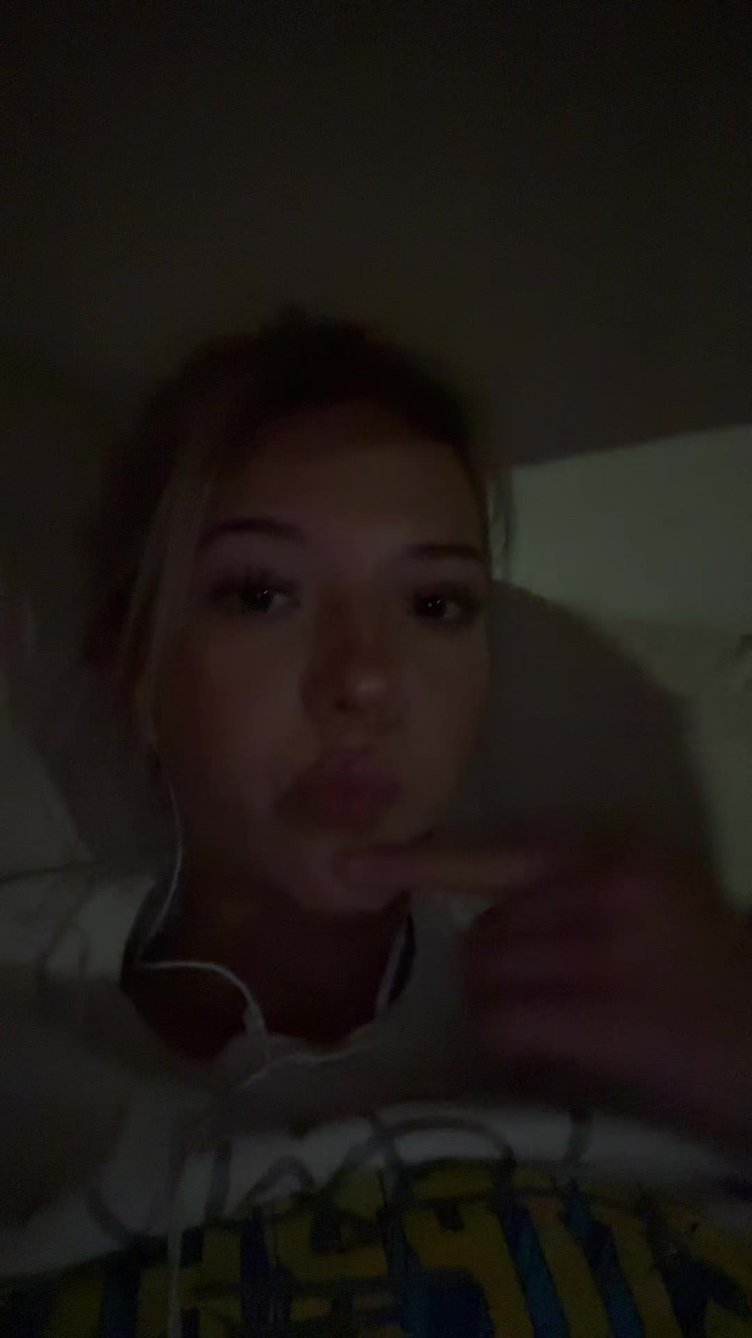 @MK