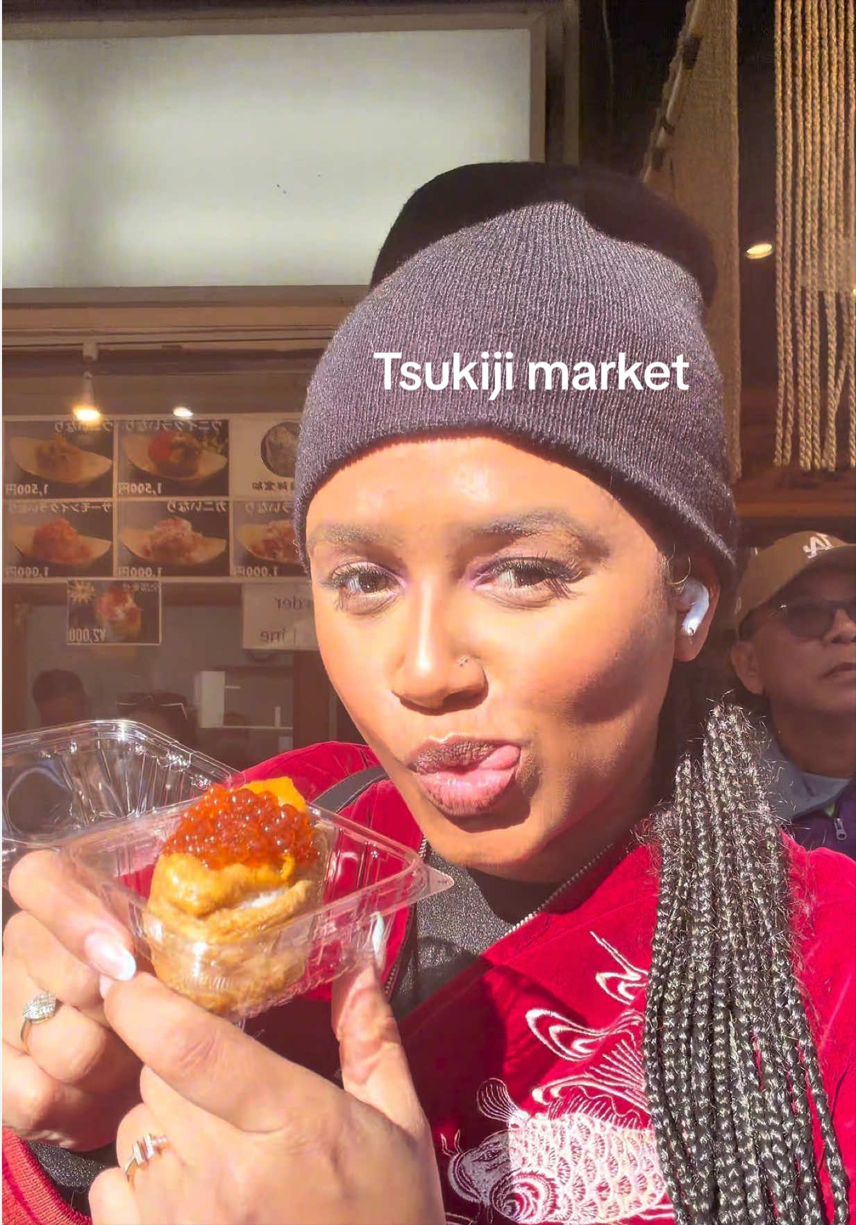 @Tee