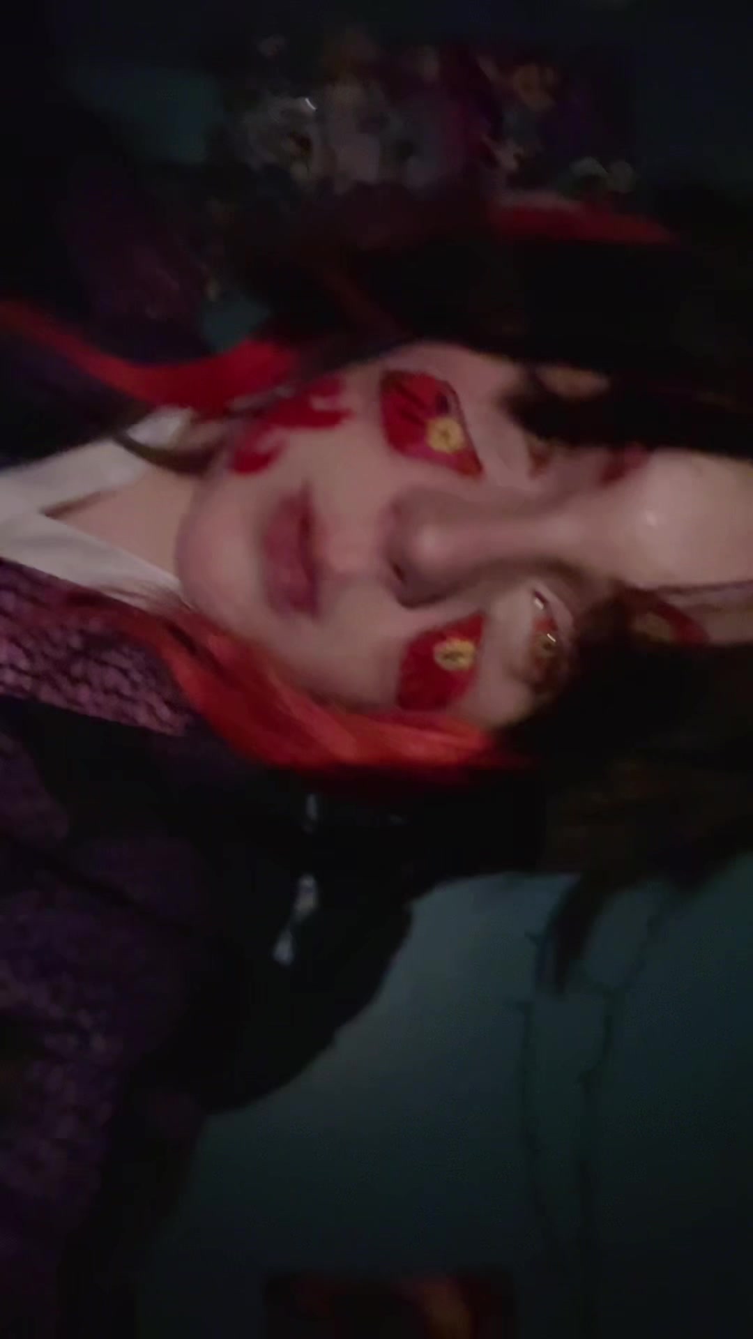 @Luka is cosplaying