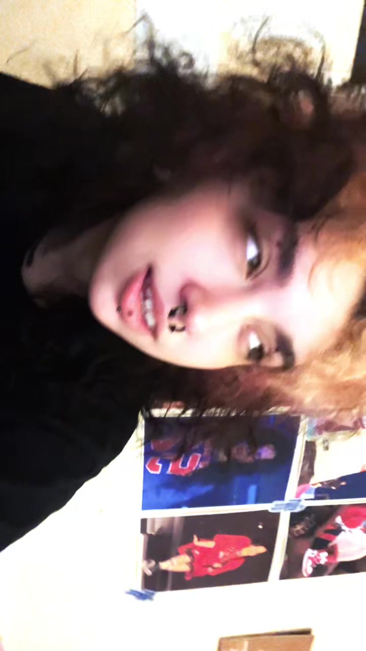 @.g0ldwing._.billie.