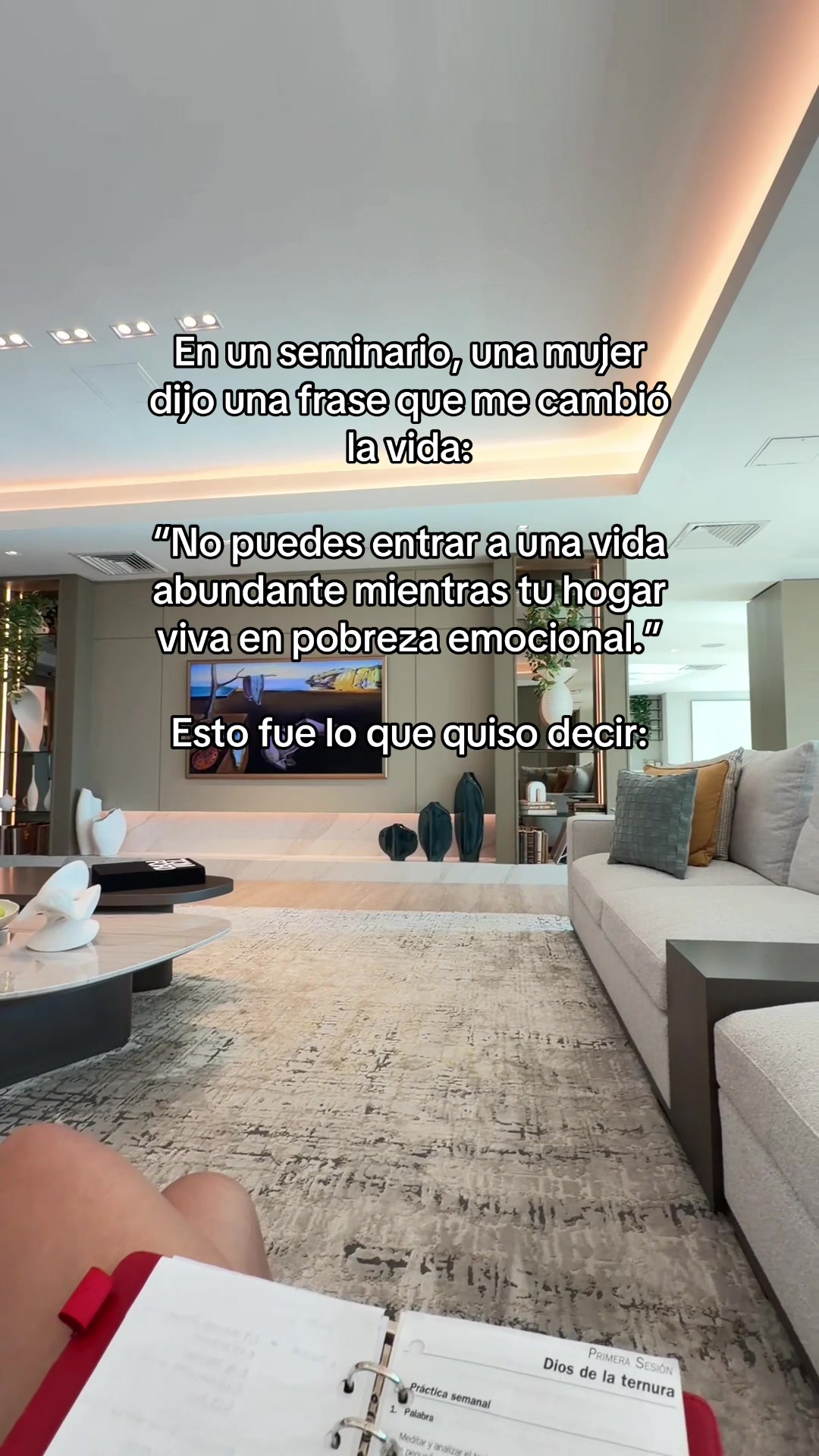 @superninagaleano