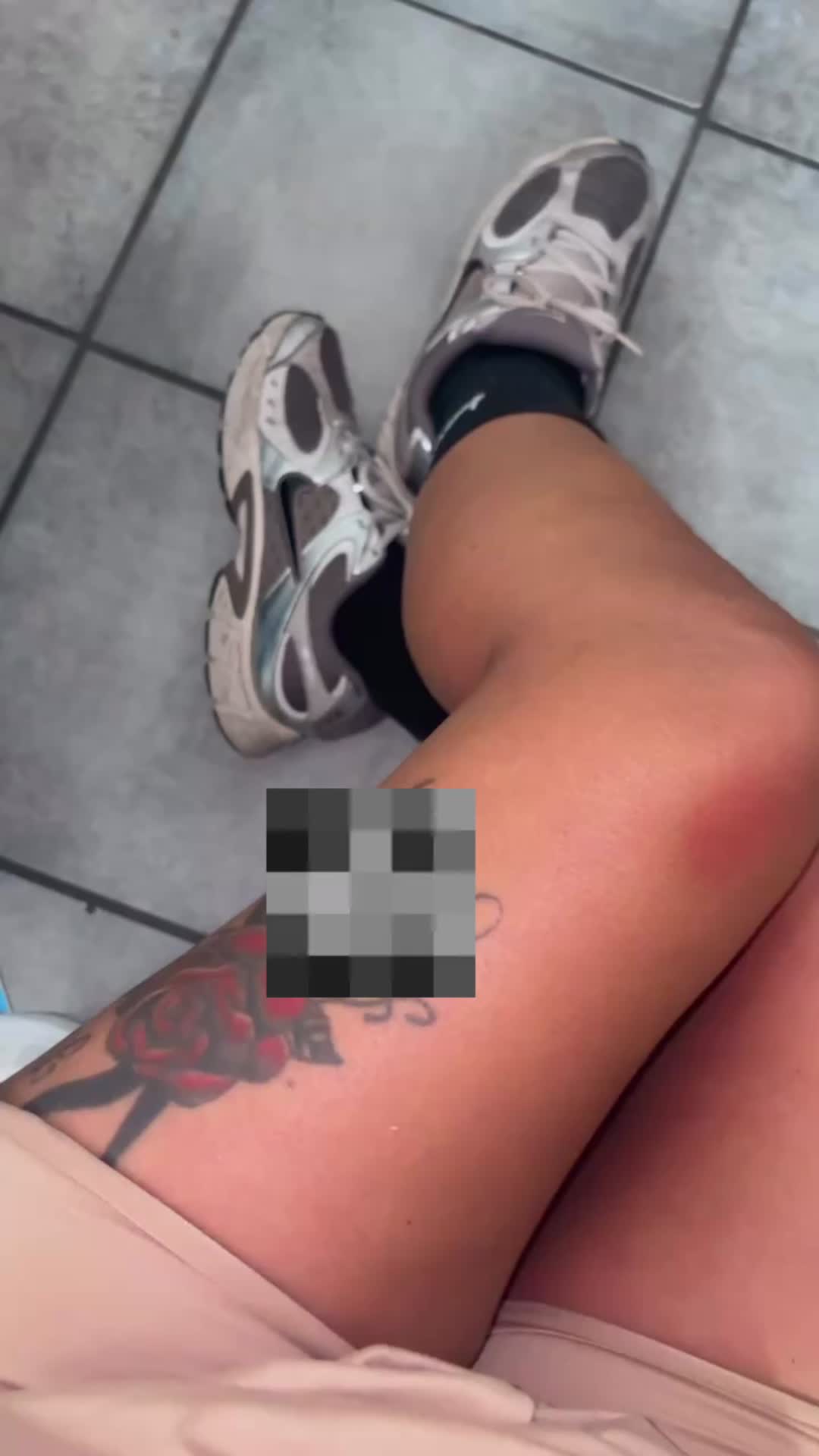 @_ParedesParedes