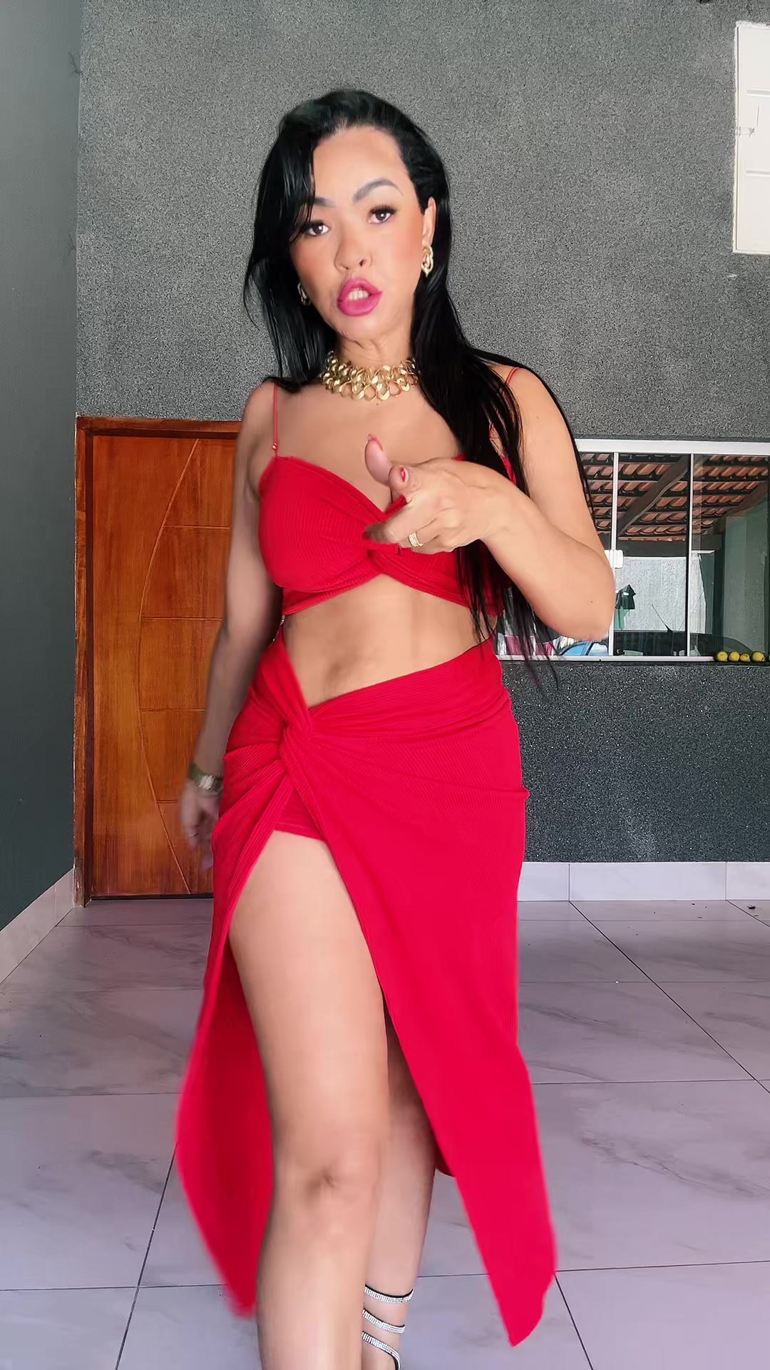 @ROS&Acirc;NIA_STUDIO