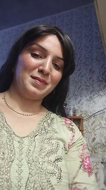@Meerab ki mama