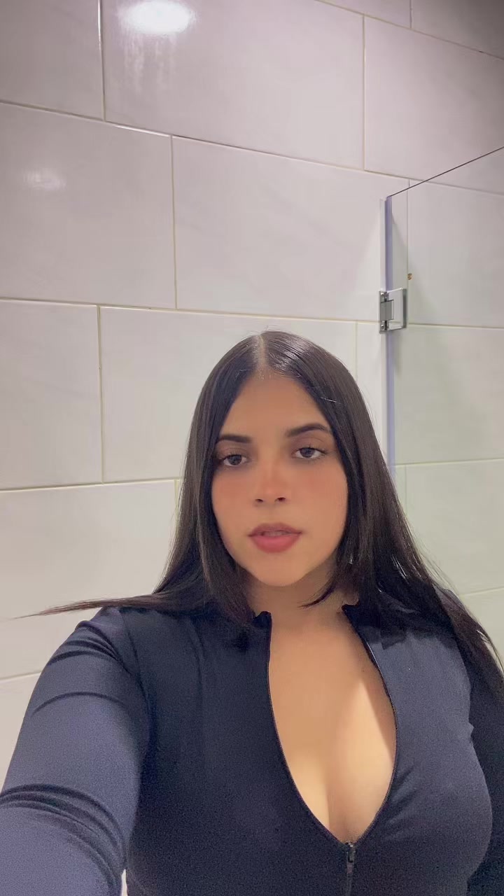 @Daniela__1509
