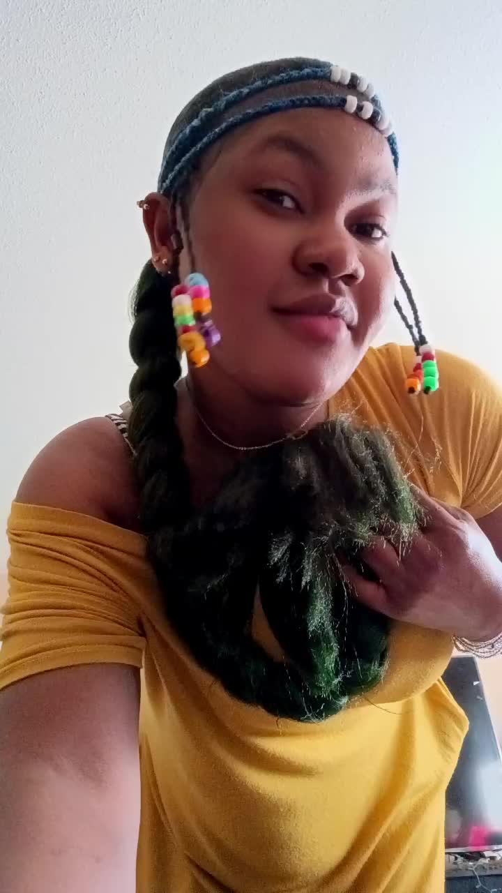 @akofaly