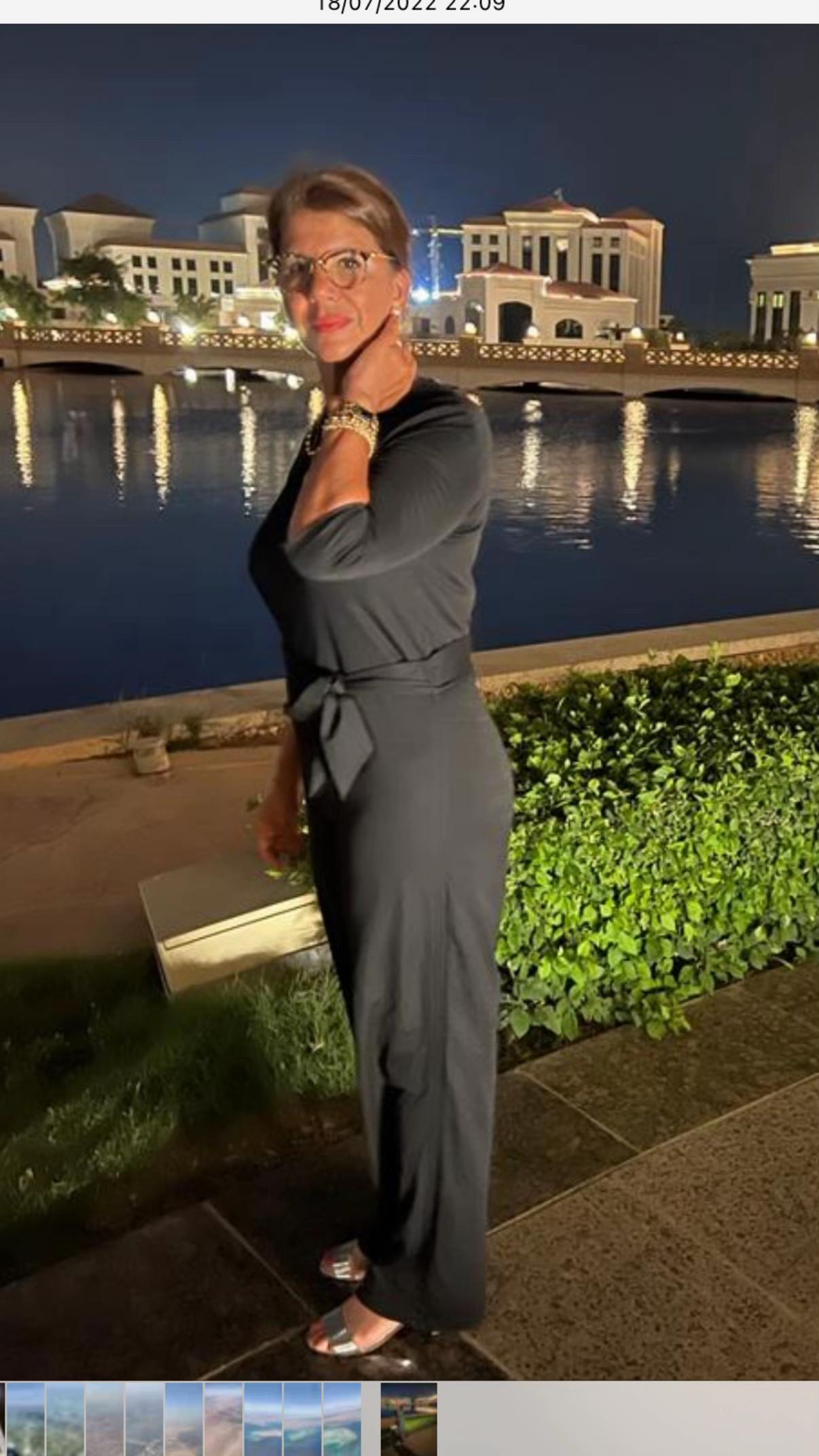 @Dress 44