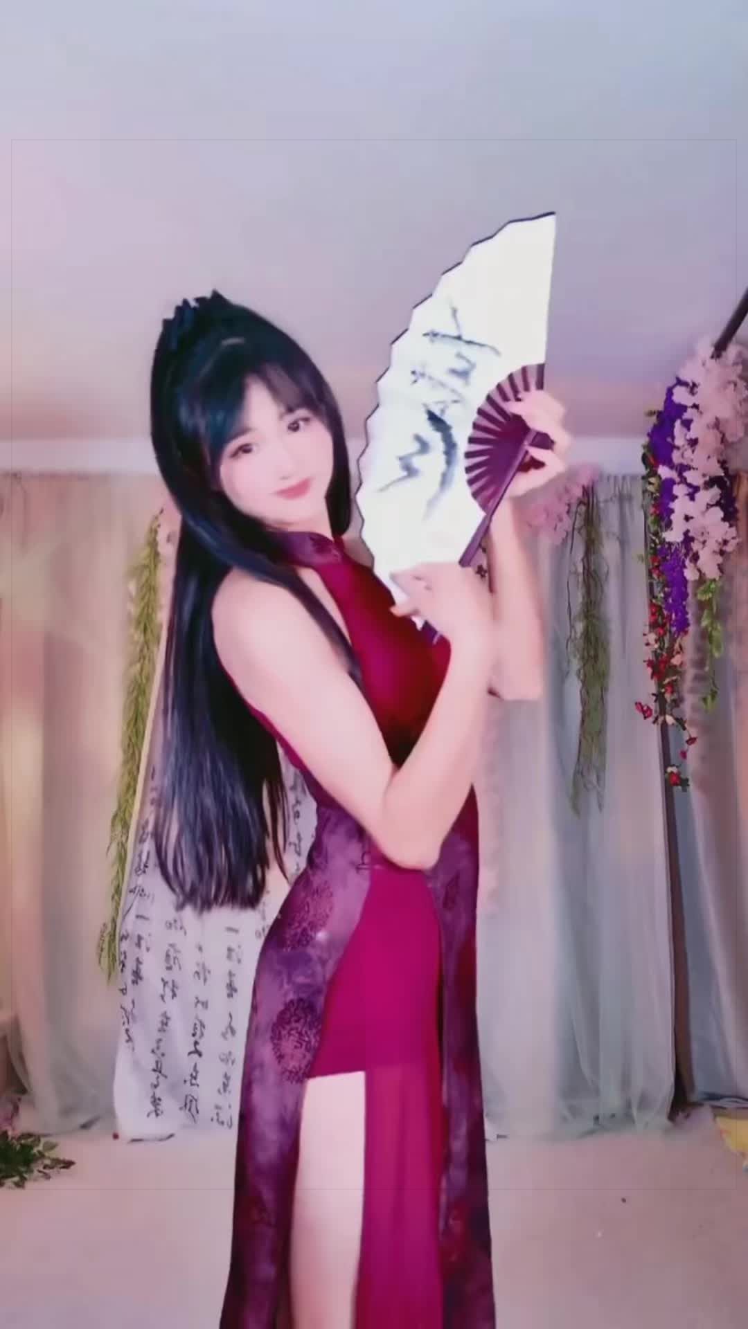 @Yumeng Cream🪭🗡️