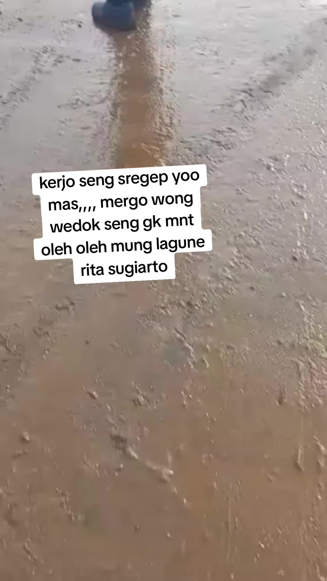 @FARISA🥰