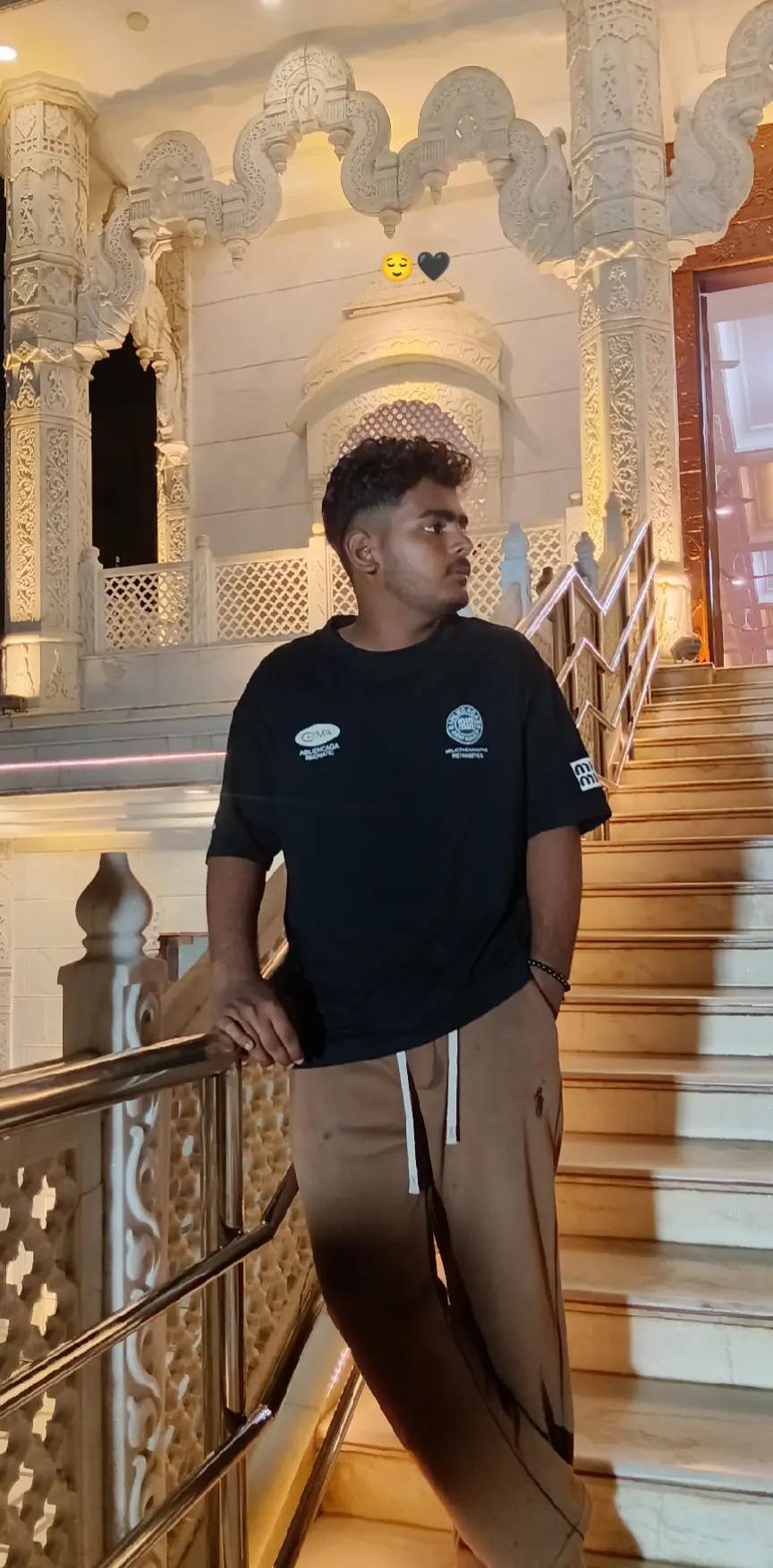 @Mr. Abhishek👑