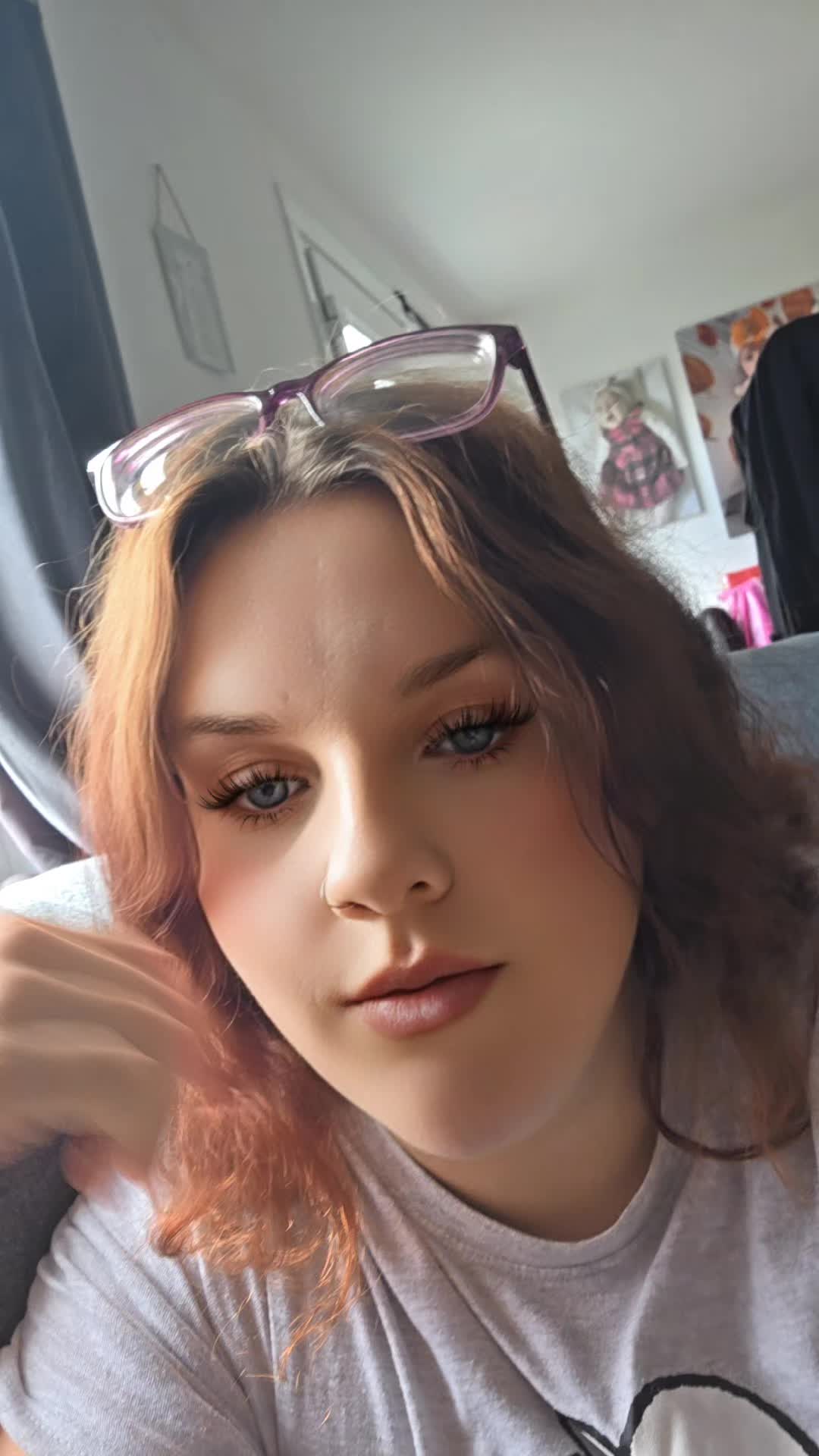 @Laura
