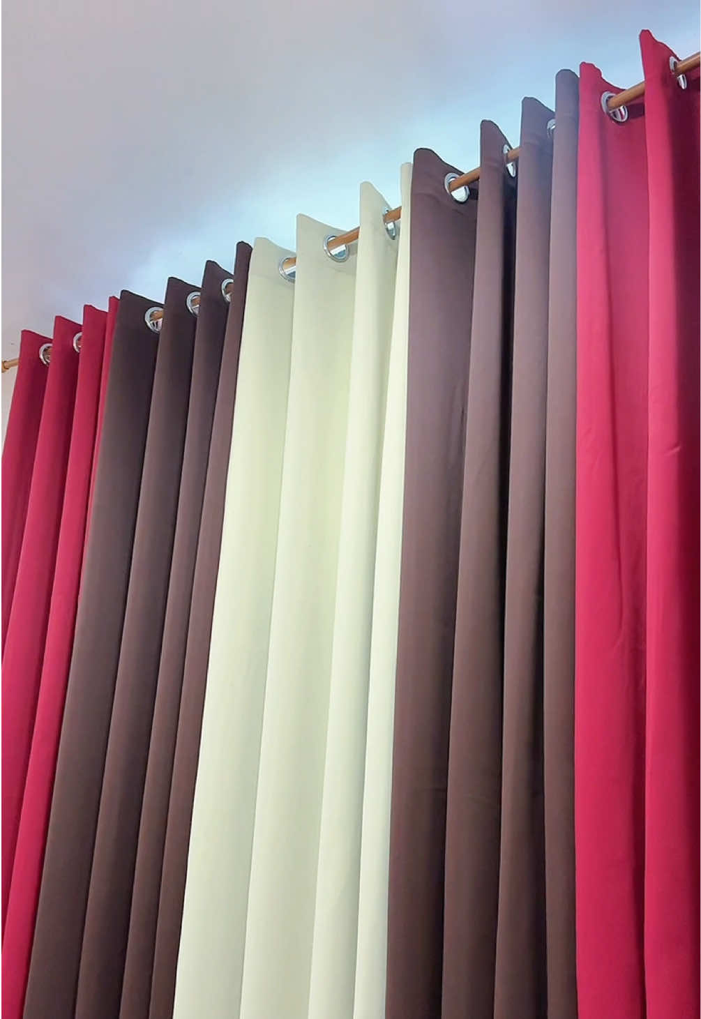 @k.curtain