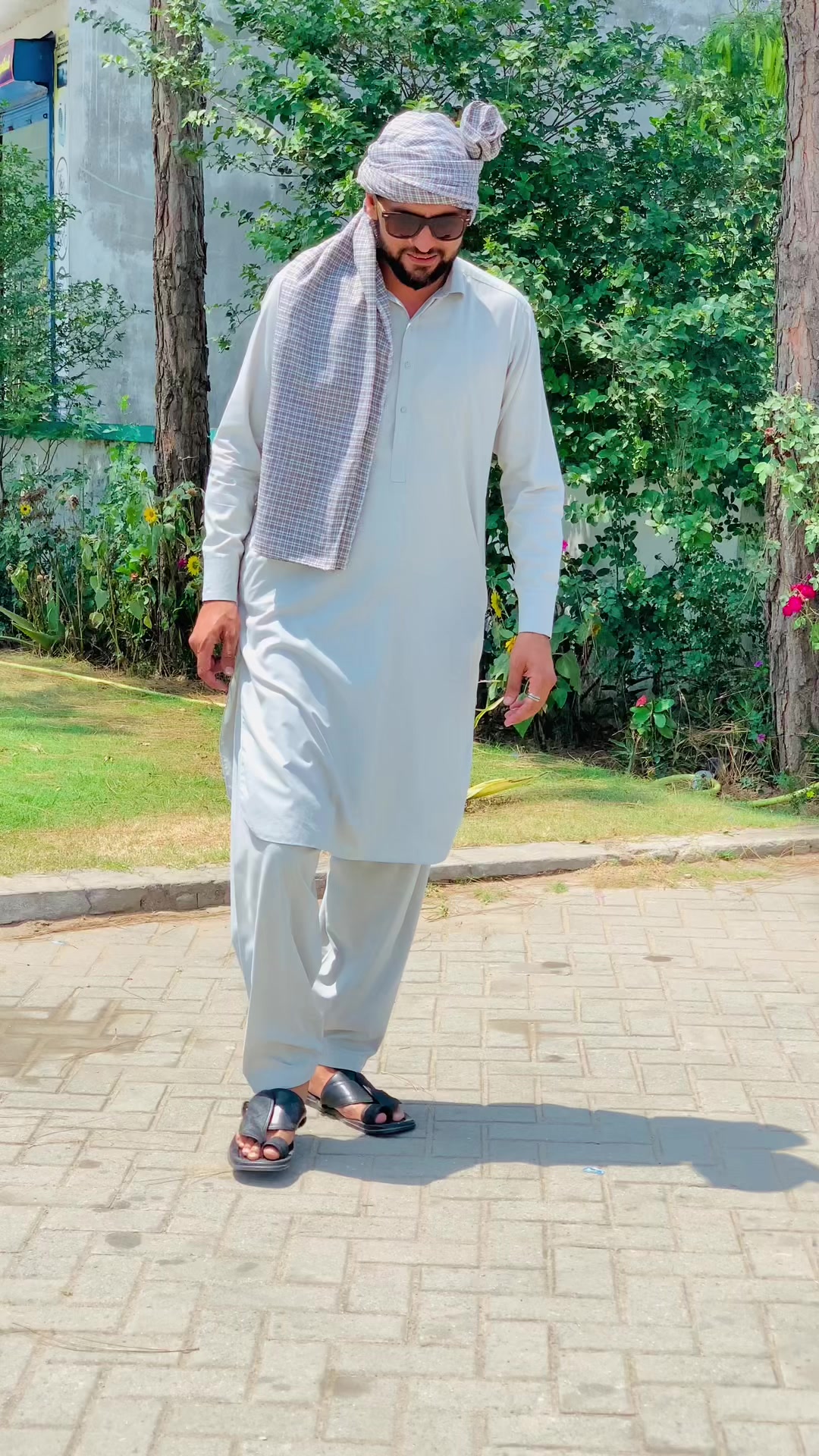 @MeHr Sarfrazz