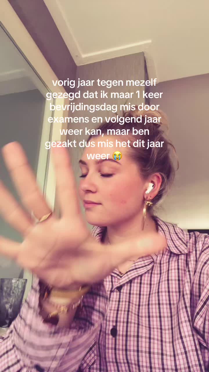 @Tess