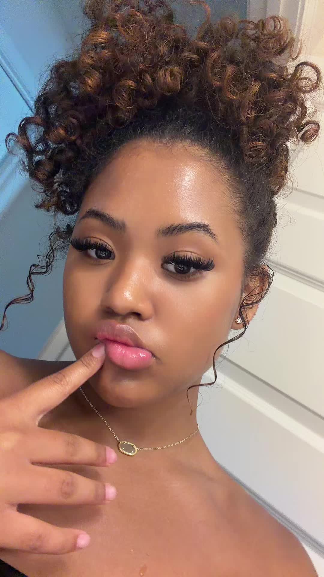 @nadiaalannagarza