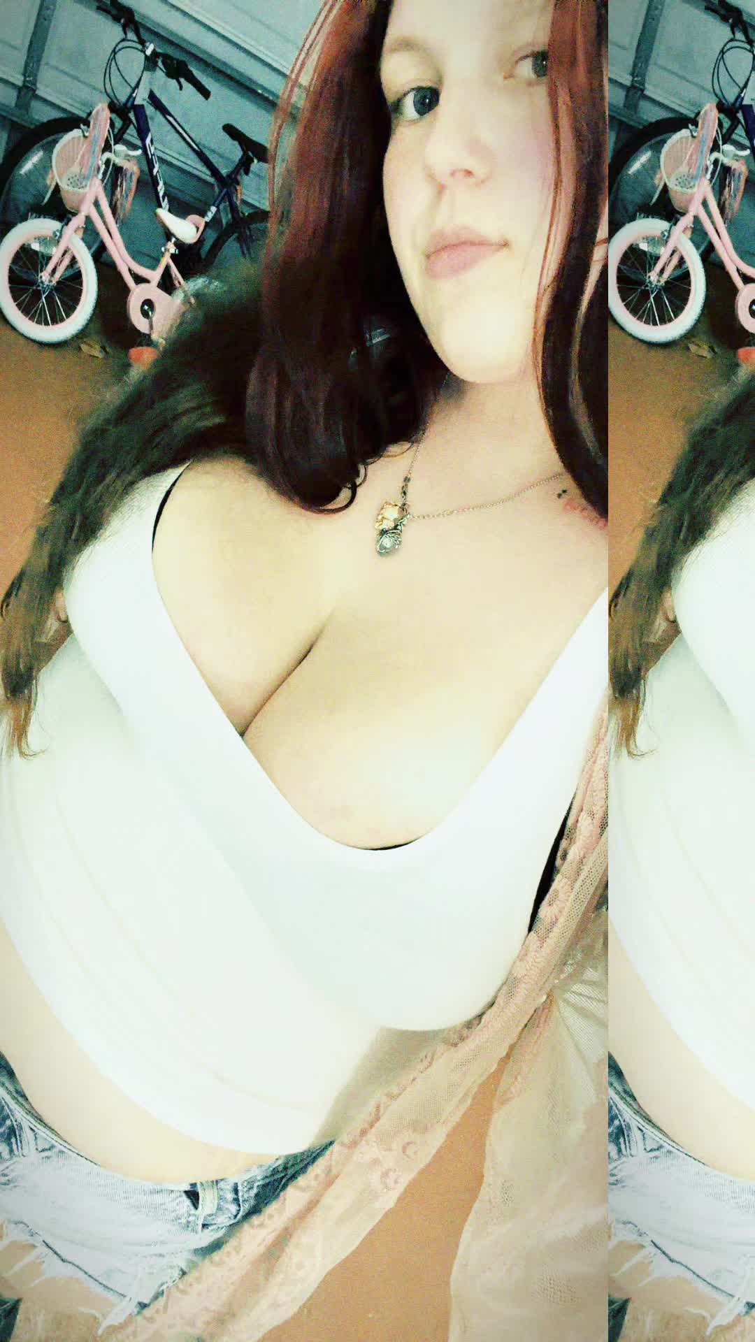 @🖤