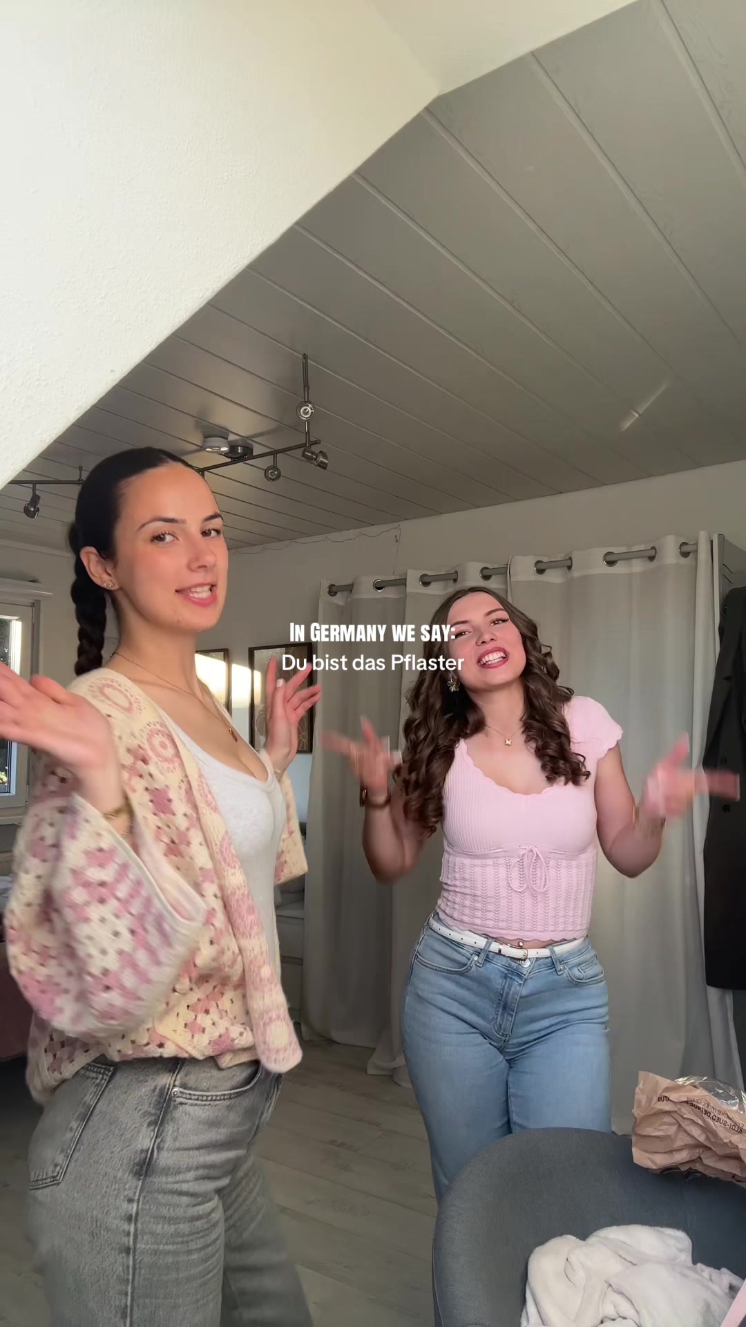 @larissa