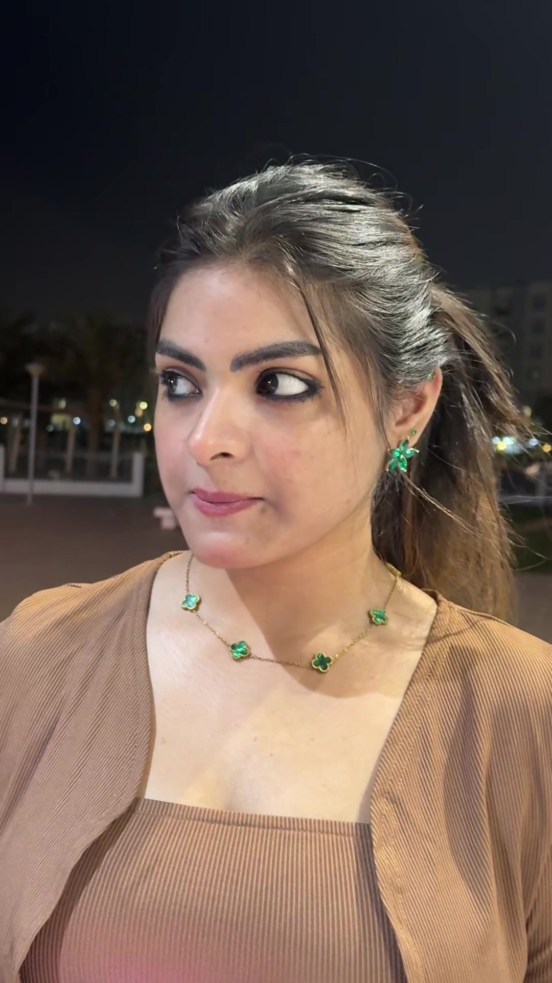 @chayaschu