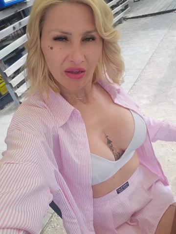 @anailas03