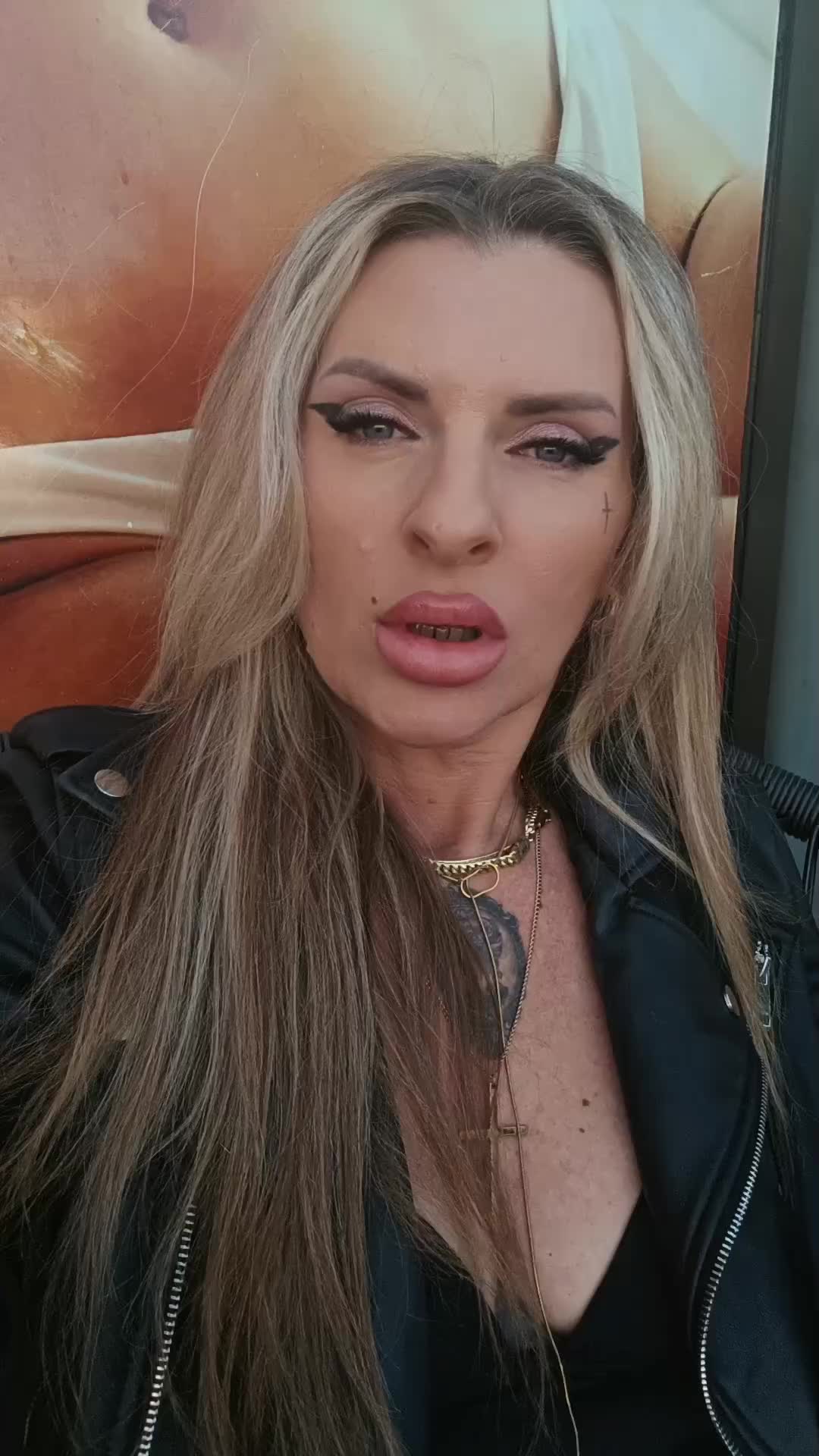 @Oana