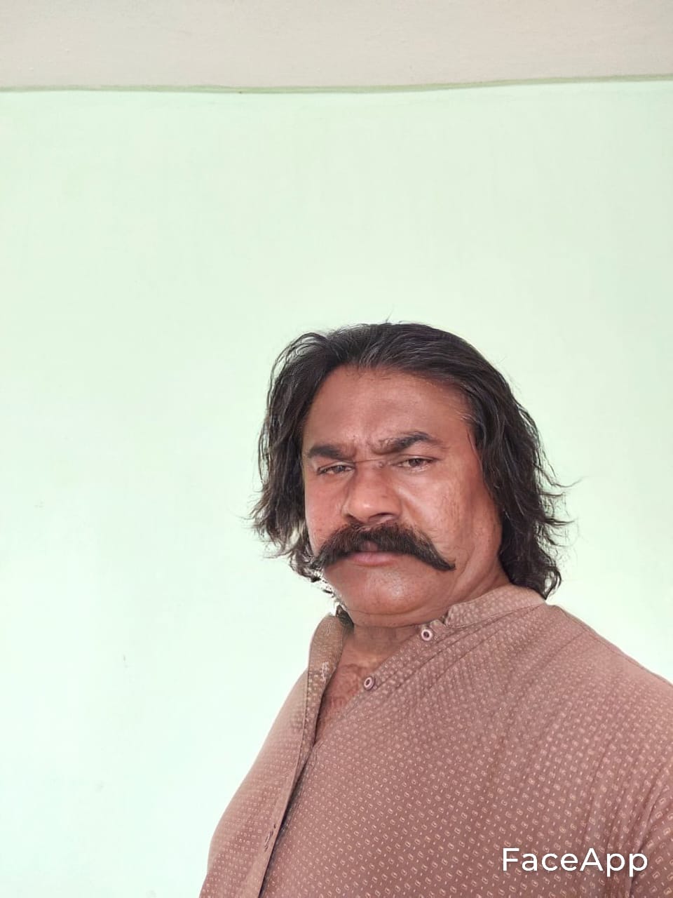 @Aslam forman gholrrhi
