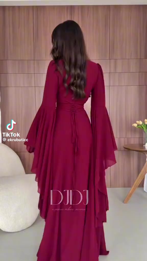 @Laurel _Dress