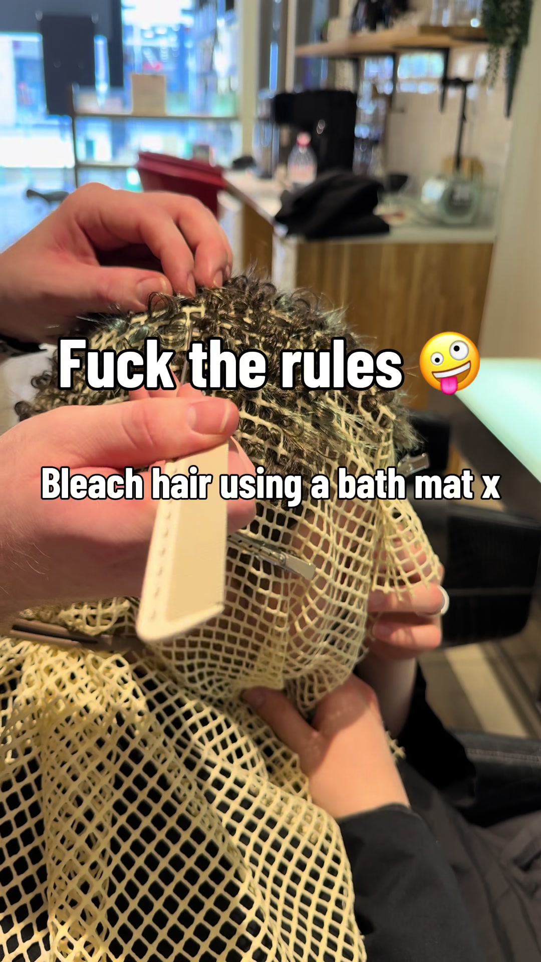 @Lloyd Court | Hair Expert