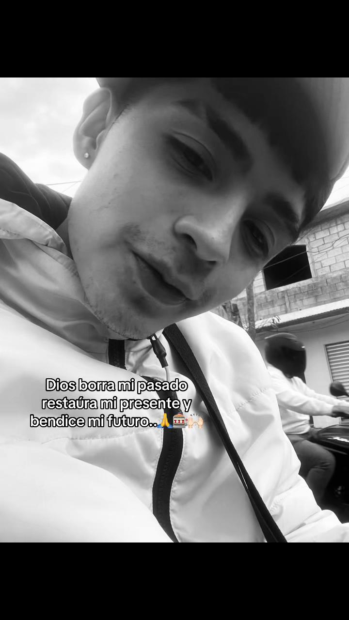 @DanielX