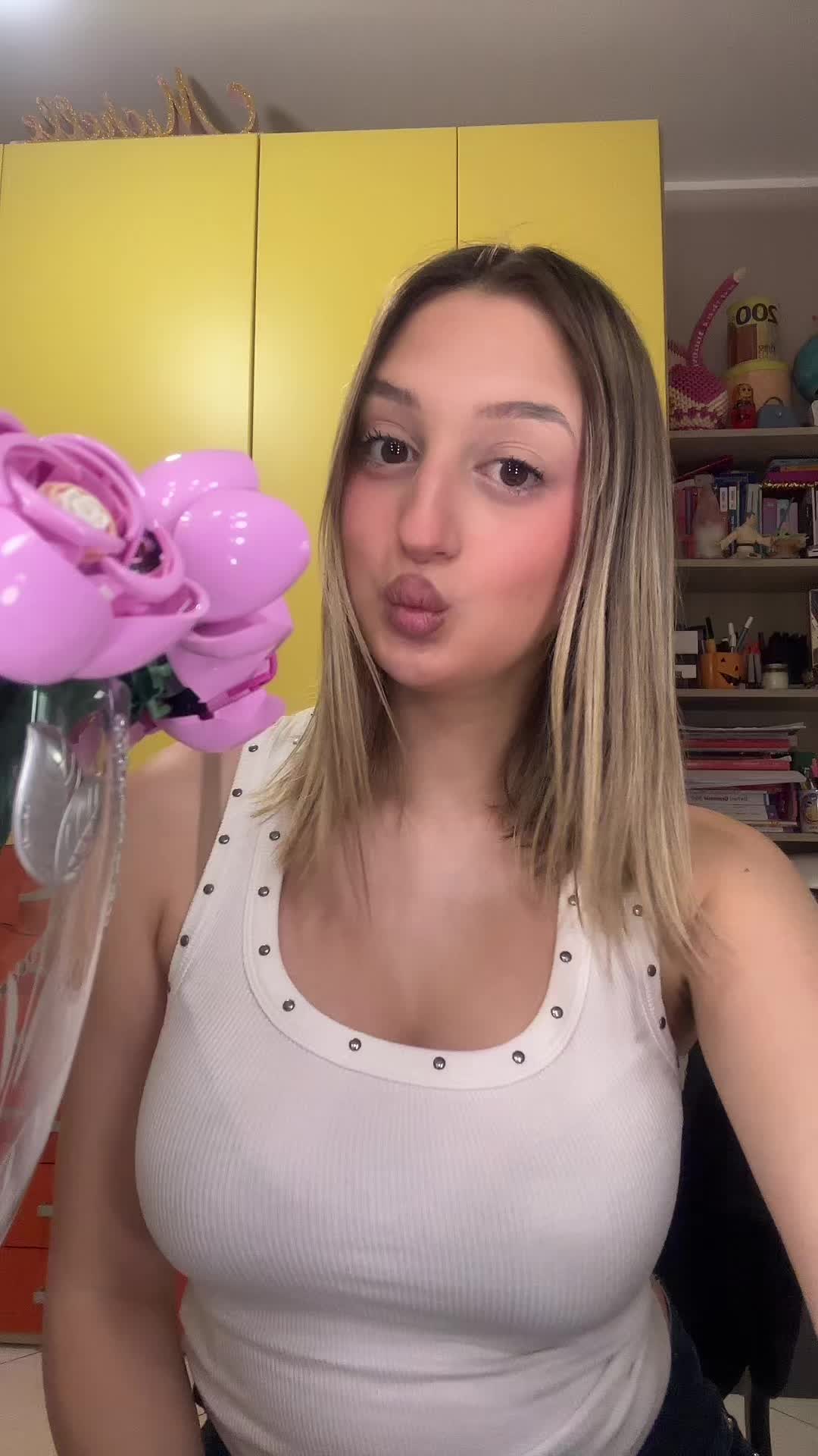 @Michelle☀️