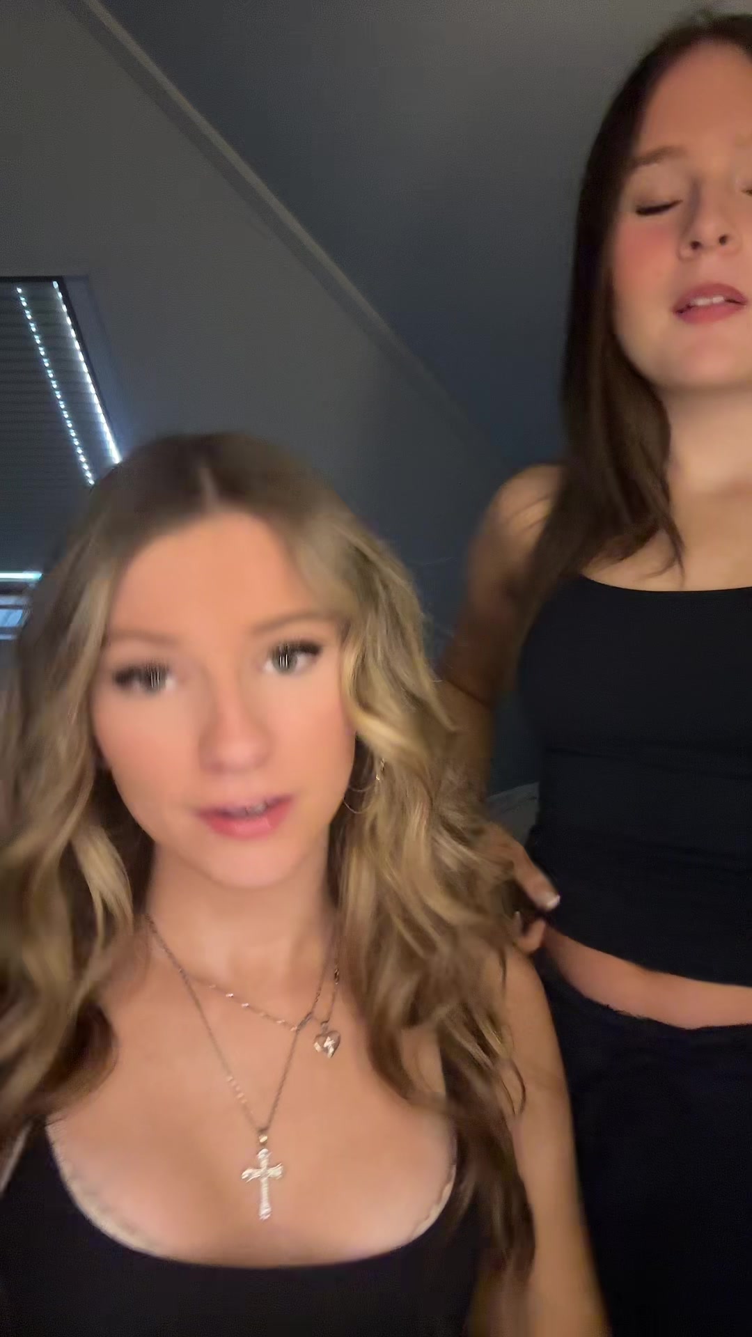 @👸🏼💋