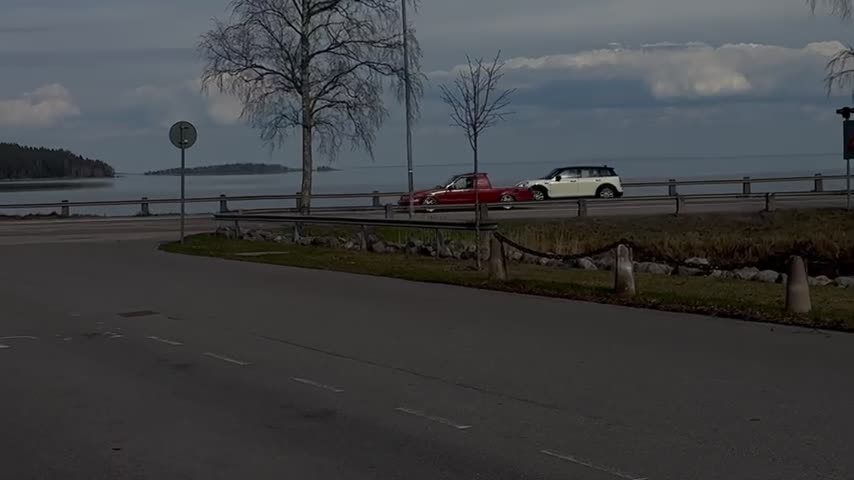 @Elias 🏖️🍭🇸🇪