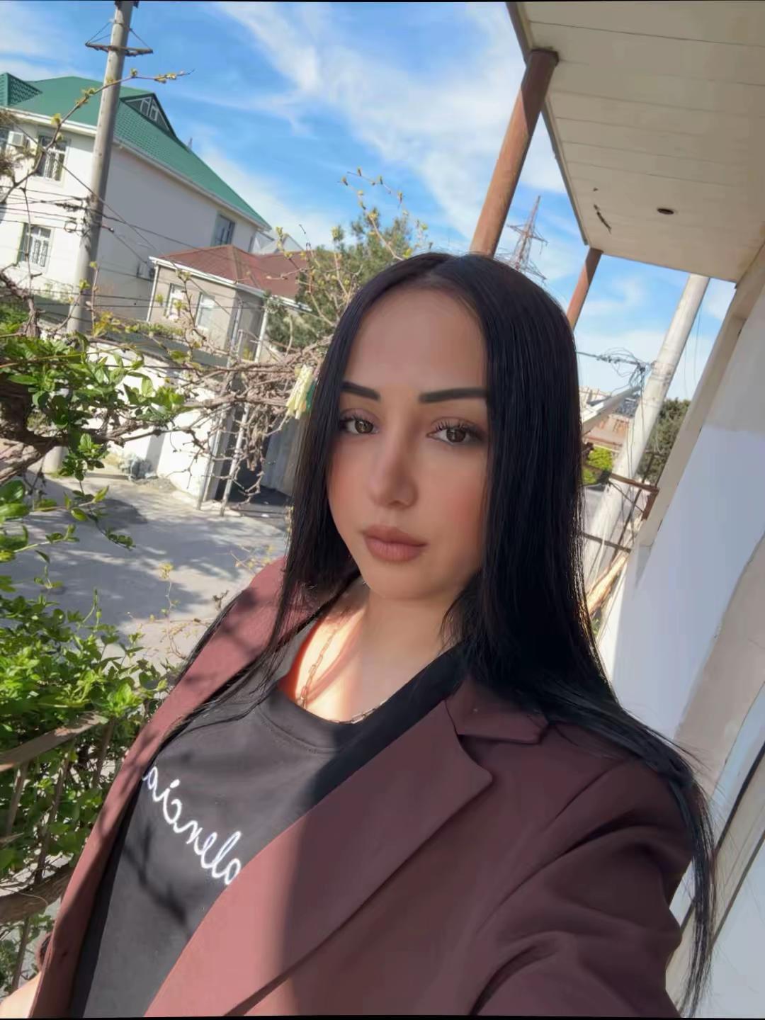 @Rəna Əsədova